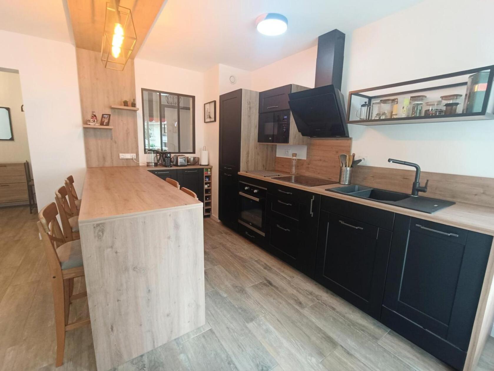 Appartement Le Chateau Durieux 1 - Belles Prestations Pour Ce Joli 2 Pieces ! Mae-1824